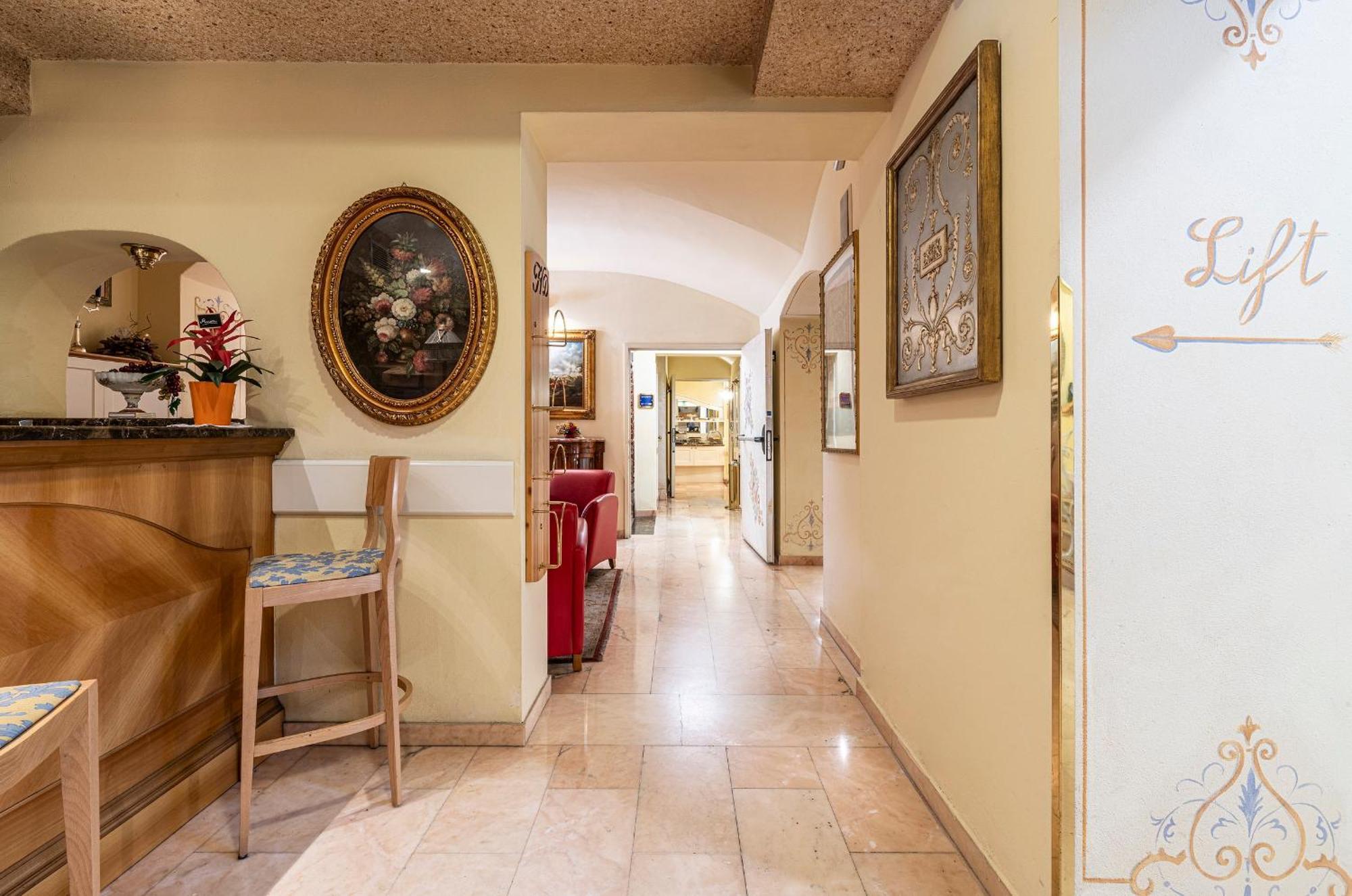 Boutique Hotel Dieci Milan Luaran gambar