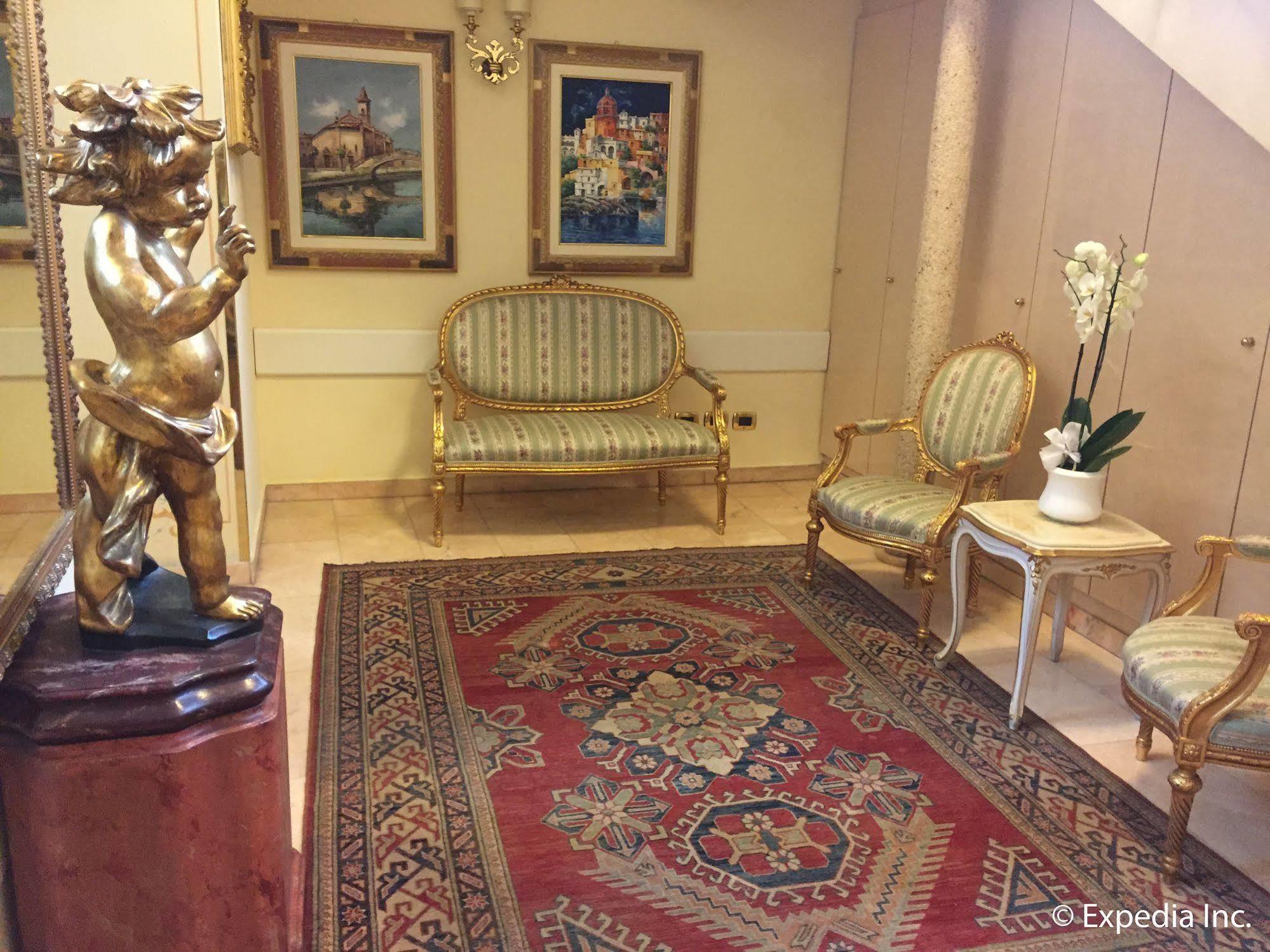 Boutique Hotel Dieci Milan Luaran gambar